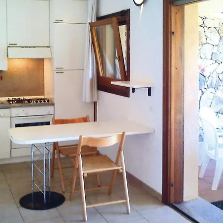 In Palau Near Surf Paradise * Porto Pollo