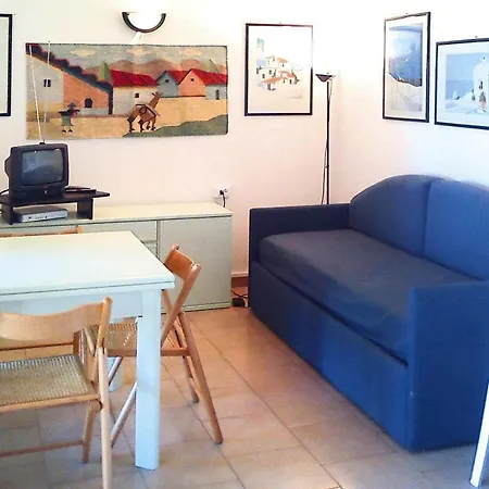 In Palau Near Surf Paradise *